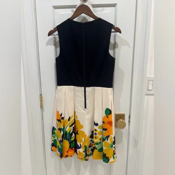 Shoshanna Pleated Sleeveless Floral Black and Cream Silk Dress Women's Size 6 - Picture 5 of 8